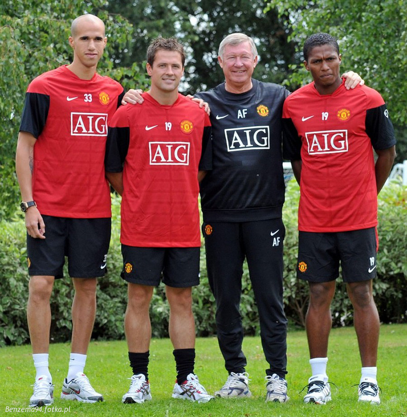 Czerwone Diabły - MANCHESTER UNITED - OD KOŁYSKI AŻ PO GRÓB - zdjęcie 99