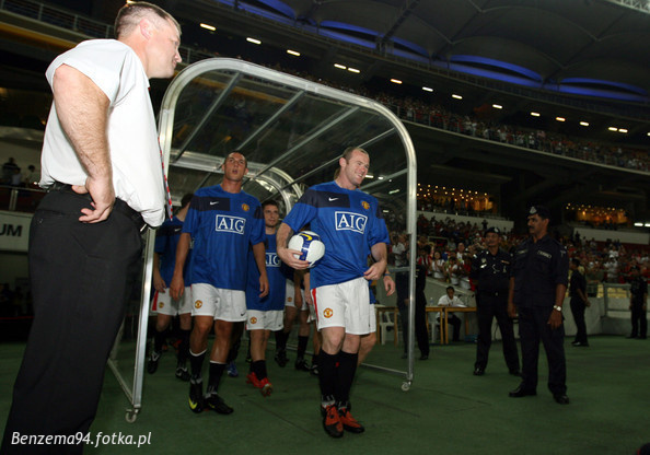 Czerwone Diabły - MANCHESTER UNITED - OD KOŁYSKI AŻ PO GRÓB - zdjęcie 82