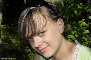 hair, skin, smile, ear, bangs