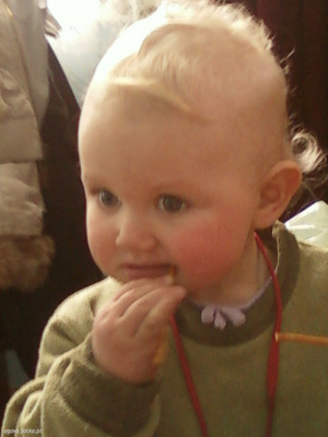 mouth, skin, hand, ear, baby