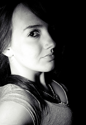 monochrome, model