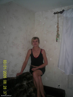 fun, sitting, muscle, dress
