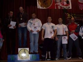 Lębork 12.12.2010 III miejsce w kat 90kg z wynikiem 180kg