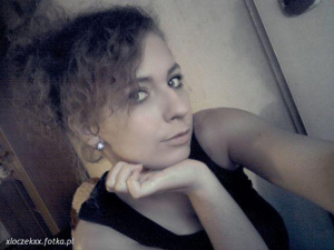 hand, selfie