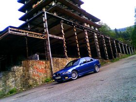 323i Mpakiet