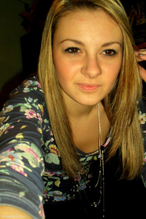 hair, fun, smile, cool, necklace
