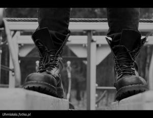 monochrome, shoe