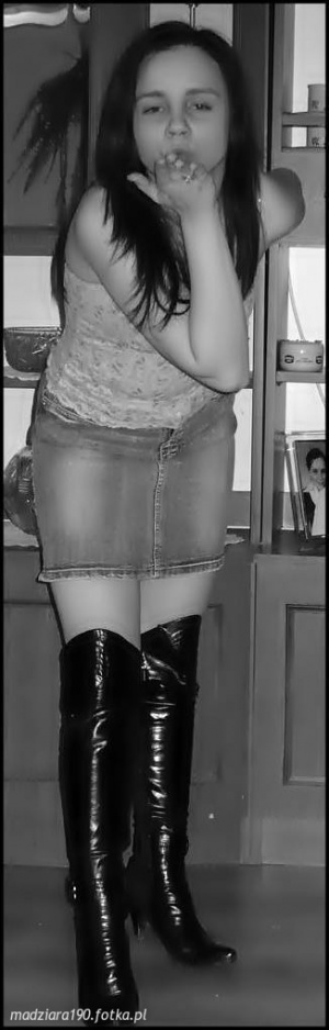 monochrome