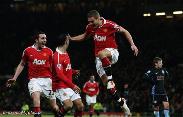 Czerwone Diabły Sezon 2010/2011 - MANCHESTER UNITED - OD KOŁYSKI AŻ PO GRÓB - zdjęcie 80