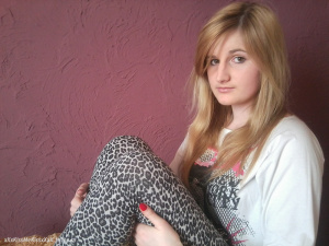 hair, sitting