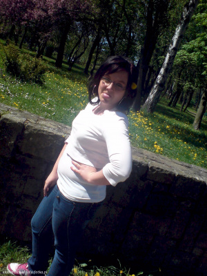 fun, jeans, smile, cool, sitting, leisure