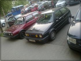 Mk2 GTD + mój były bordowy mk2 1.3 :)