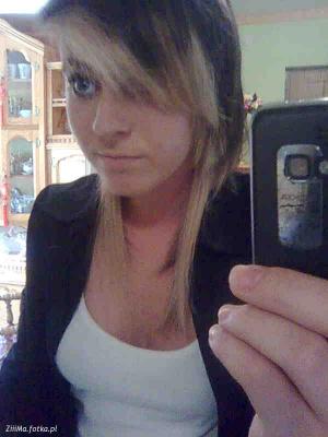 hair, hand, selfie