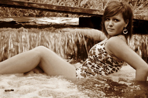 monochrome, model