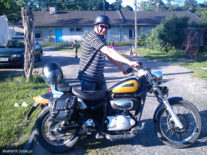 vehicle, car, helmet, wheel, motorcycle