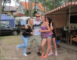 fun, leisure, vacation, vehicle, car, shorts