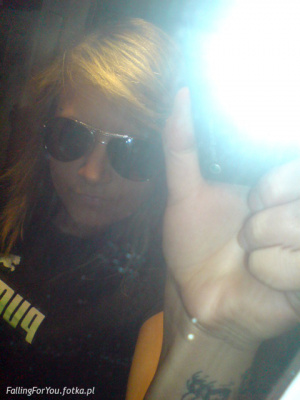 hand, selfie, cool, glasses