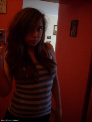 hair, fun, smile, standing, room, bangs