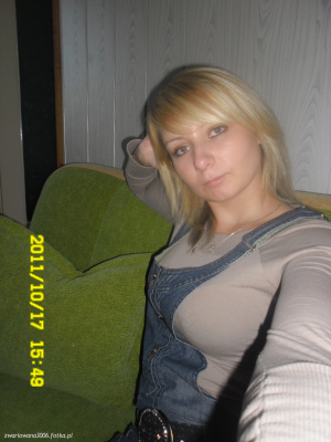 hair, outerwear, fun, jeans, smile, cool