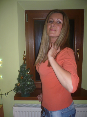 hair, fun, jeans, denim, smile, muscle, standing, christmas