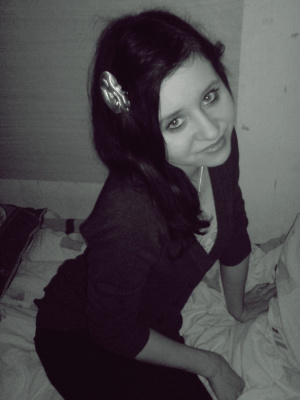 hair, fun, smile, cool, sitting, monochrome