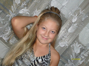 hair, ear