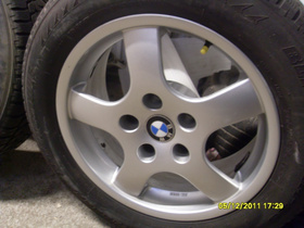 felgi borbet  16" w stanie 5- bmw 5x120 sprzedam z oponami bieznik 5,6mm bridgstone wielosezonowe cena 800zl gg 7609950