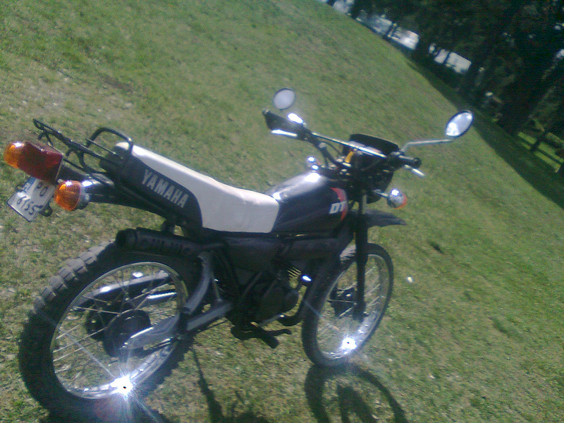 Sprzedam Yamaha DT 80 MX LC1 poj 80 na 50 zareje...cena 2200 do nego tel 517 515 157