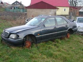 Na części, wszystkie części W210, W202, W201 oraz inne. Więcej na PW