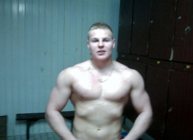 182cm 82kg