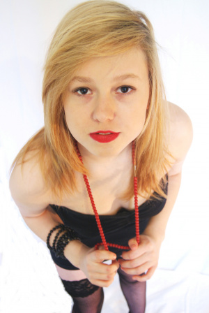hair, necklace, lipstick