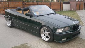 autko zakupione w niedziele;)98 rok m52b20 automat.pozdro