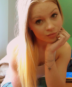 eyelash, skin, selfie, ear