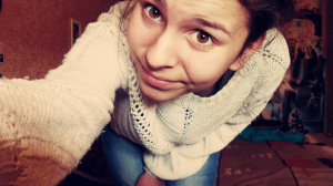 mouth, skin, selfie, outerwear, textile, cool, ear, scarf, knitting, wool