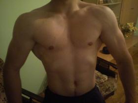 17 lat 75kg waga:)