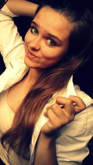 hair, skin, hand, selfie, ear