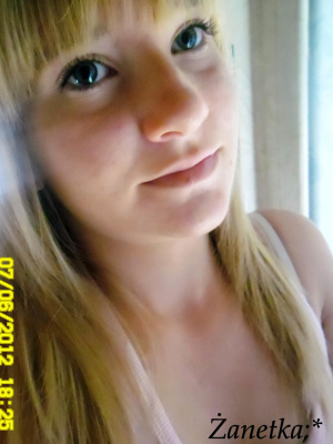 eyelash, hair, skin, selfie, bangs