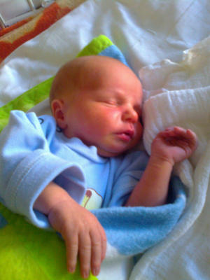 mouth, skin, hand, person, baby, product