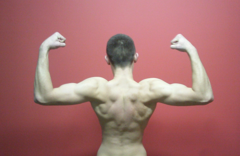 93r. Staż 2 miesiące. Wzrost 178, waga 71 kg, biceps 35,5 cm.