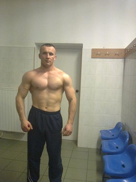 173 wzrostu:) 80kg staz 4 lata