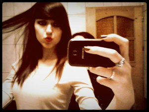 hand, selfie