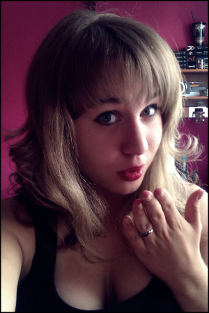 nail, eyelash, hair, hand, selfie, bangs