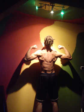193cm 79kg