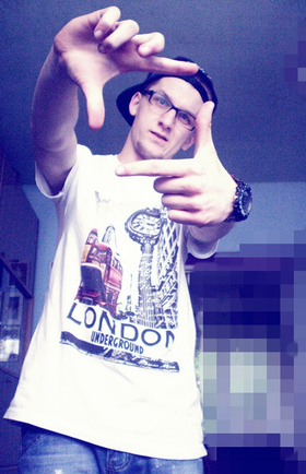 http://www.fotka.pl/profil/Yames