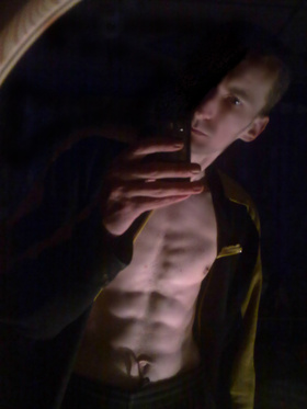 http://www.fotka.pl/profil/Buziaczkowski