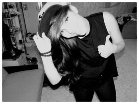 http://www.fotka.pl/profil/TakeMyDreams