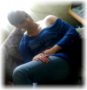 hand, sitting