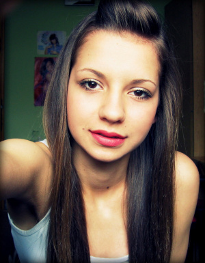 eyelash, hair, skin, selfie, lipstick