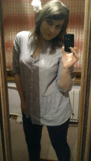 selfie, standing
