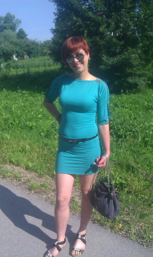 jeans, leisure, dress, shoe, shorts